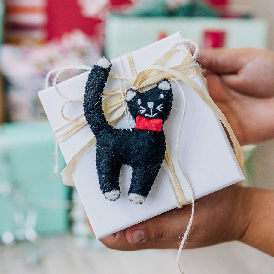 Holiday Cat Ornament