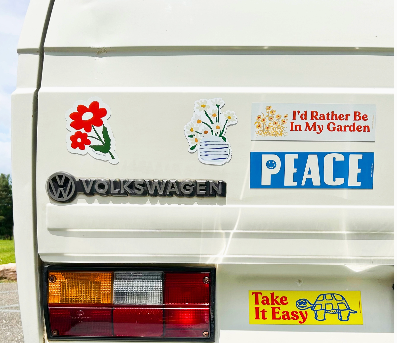 VW_Car_Magnet_Display.png
